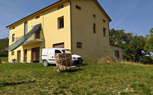 Cingoli Immobiliare RIF. 749 CASA INDIPENDETE VICINANZE JESI