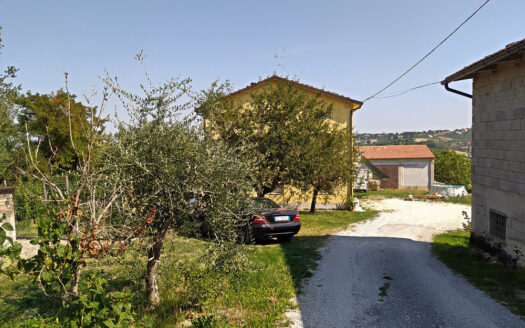 Cingoli Immobiliare RIF. 749 CASA INDIPENDETE VICINANZE JESI
