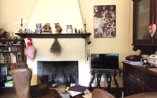 RIF. 976 IL FASCINO DEL PIANO NOBILE IN PALAZZO STORICO