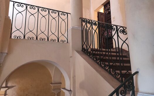 RIF. 976 IL FASCINO DEL PIANO NOBILE IN PALAZZO STORICO