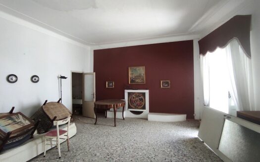 Cingoli Immobiliare RIF. 978 APIRO AMPIA PALAZZINA IN PIETRA NEL CUORE CENTRO STORICO