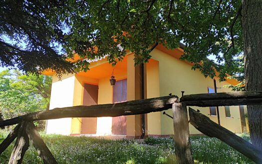 RIF. 984 SPLENDIDA VILLETTA BIFAMILIARE CON GIARDINO ESCLUSIVO E VISTA PANORAMICA