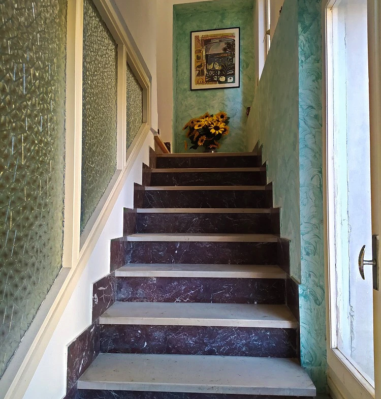750