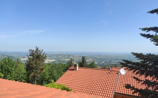 RIF. 984 SPLENDIDA VILLETTA BIFAMILIARE CON GIARDINO ESCLUSIVO E VISTA PANORAMICA